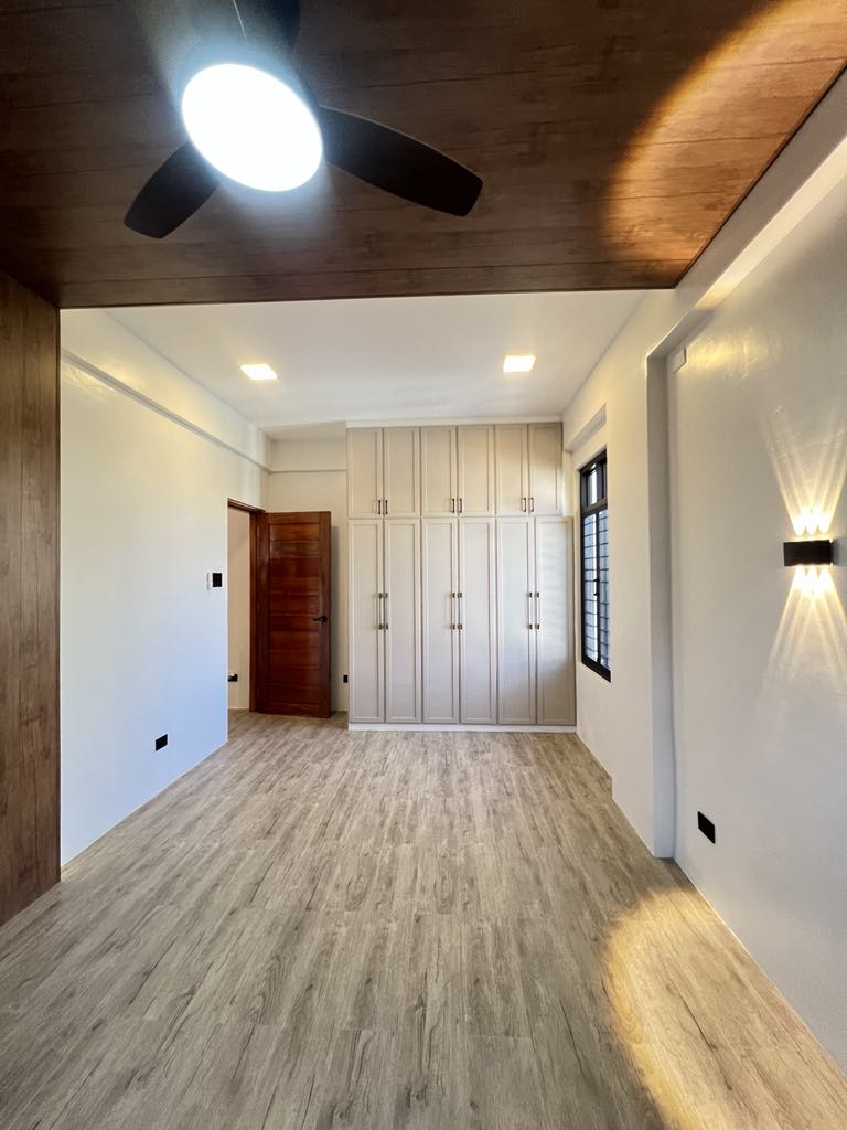 Sta. Rosa House for Sale 16M Near Nuvali