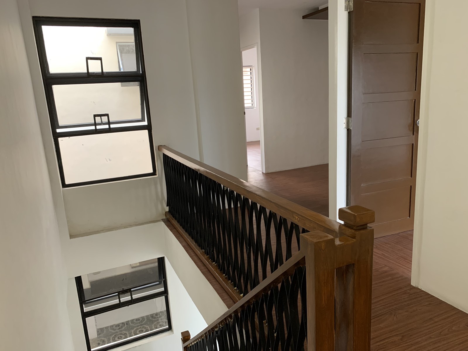 Elegant House for Sale in BF Resort Village 10.5M
