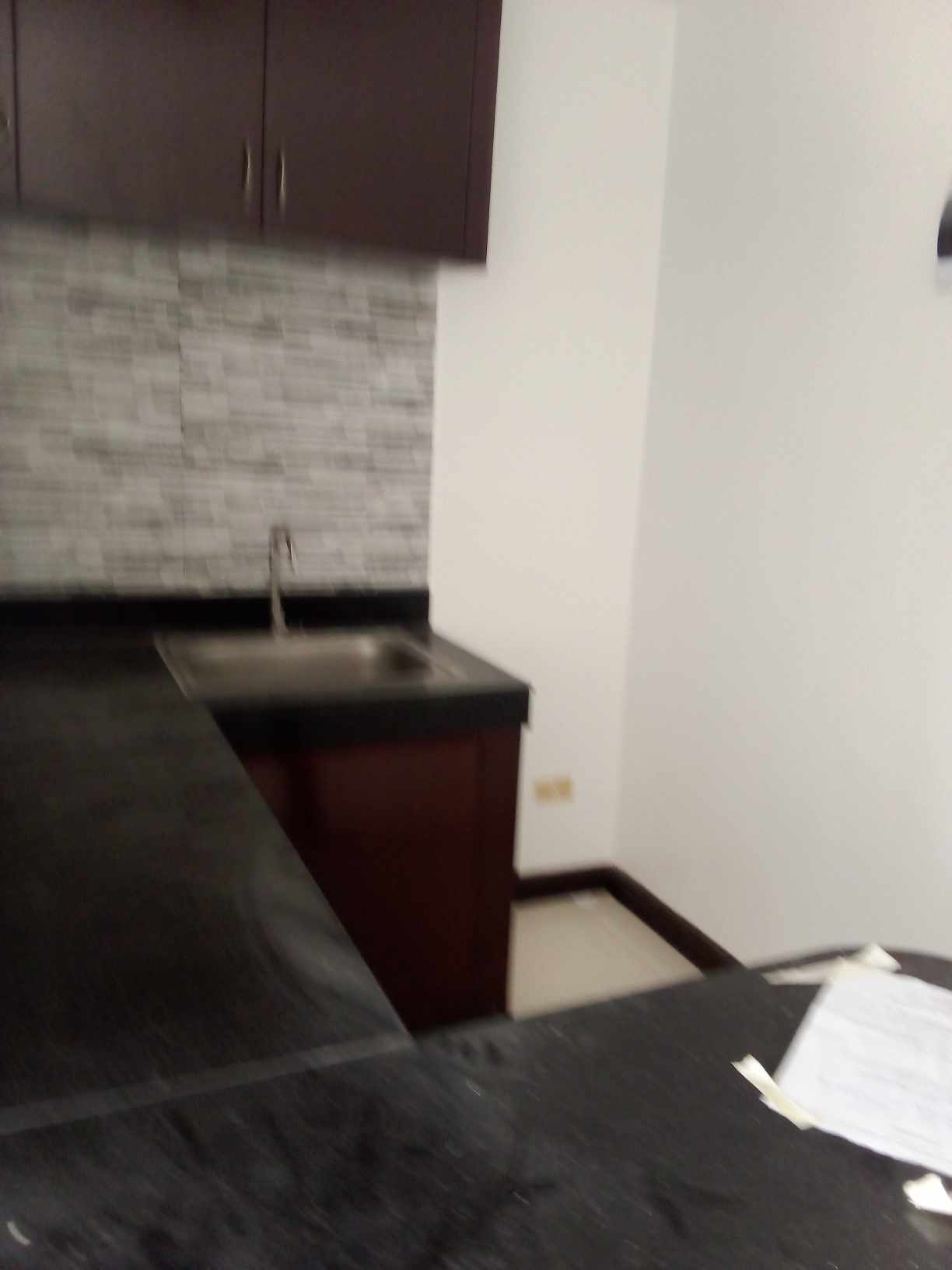 Malate Manila Studio for Sale near Robinsons Manila and UP Manila