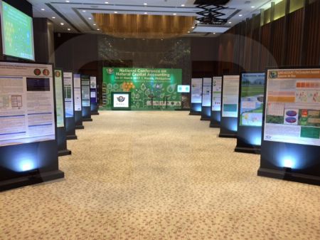 Exhibit Panel for rent