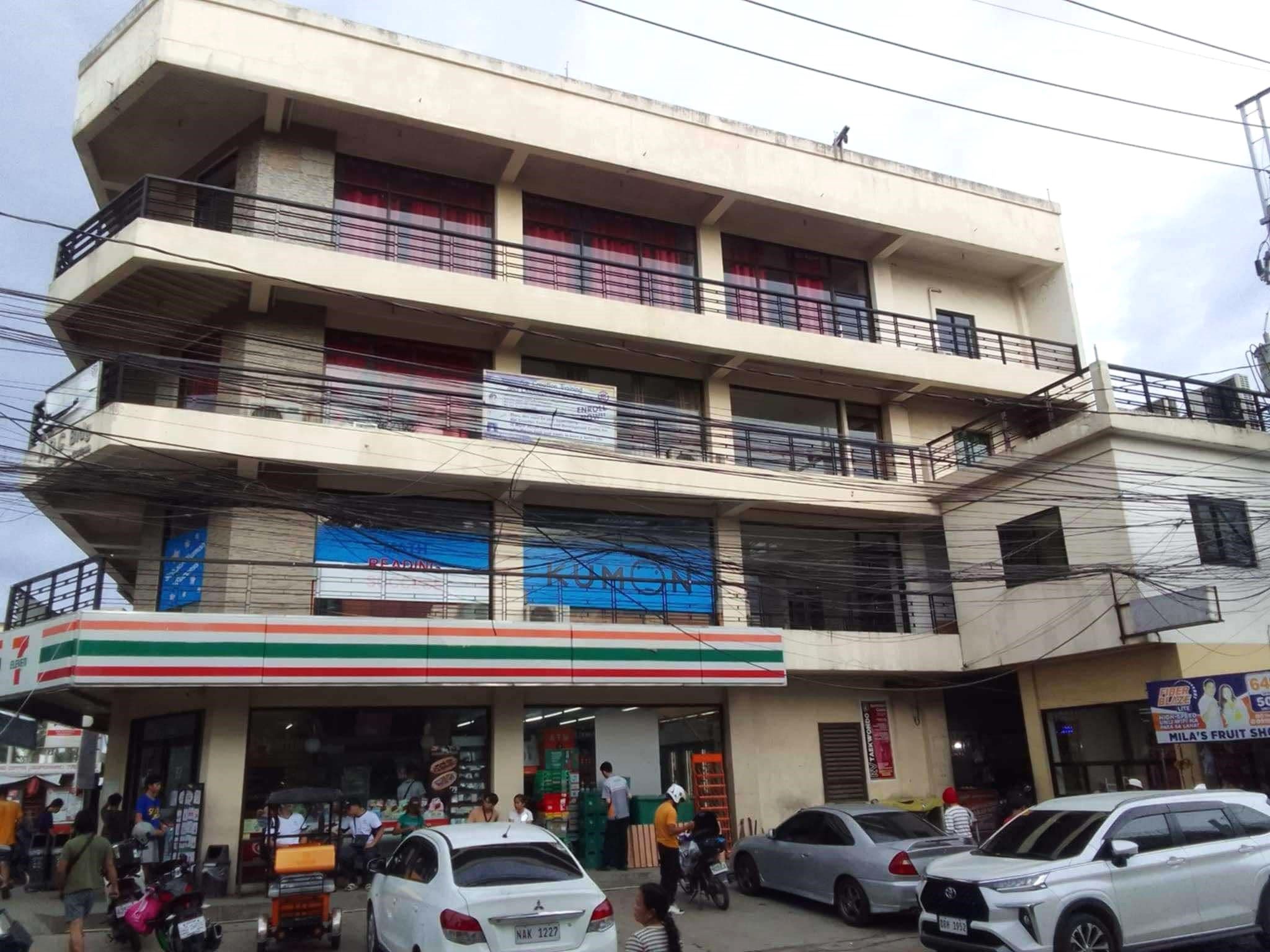Commercial Building for Sale at Dasmarinas, Cavite