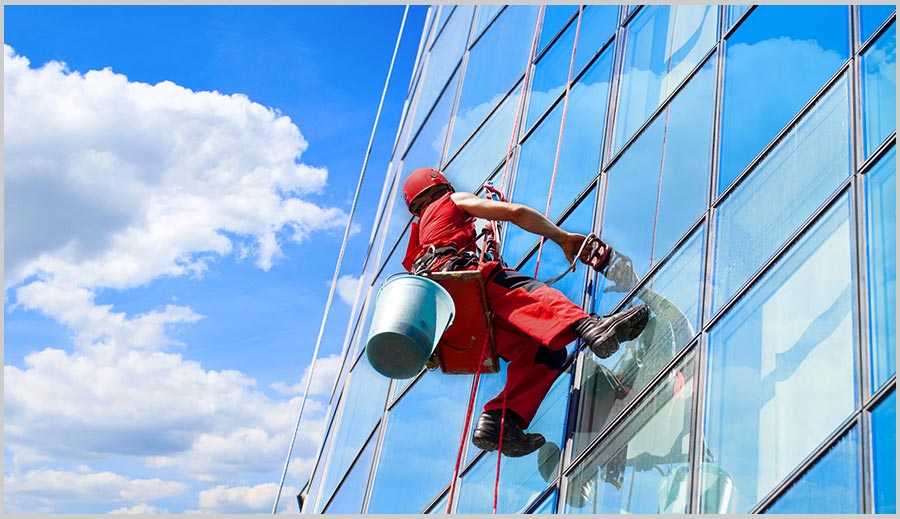 FACADE CLEANING