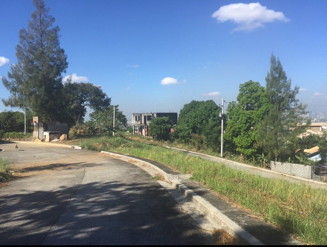 Lot For Sale at Glenrose East Subdivision