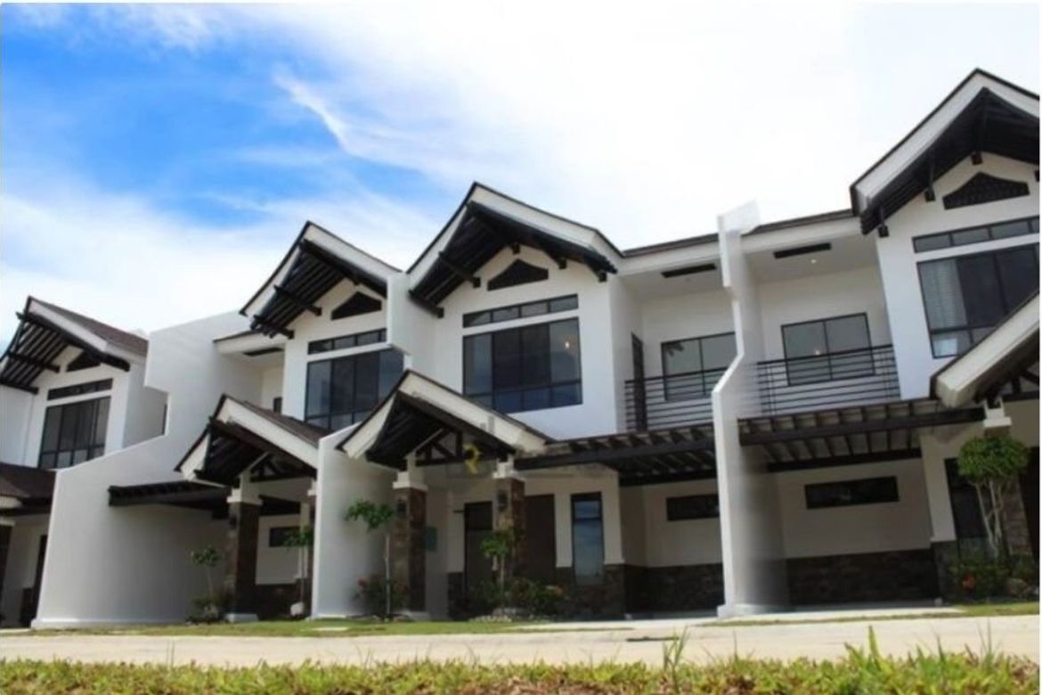 BEACH TOWNHOUSE FOR FOREIGNERS  ARGAO CEBU