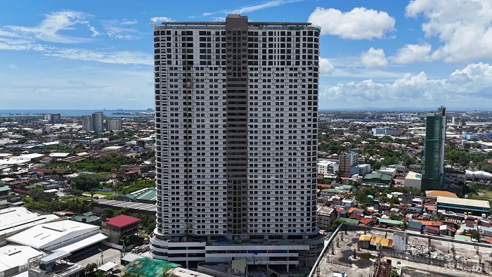 JTOWER RESIDENCES CONDO SM JMALL MANDAUE