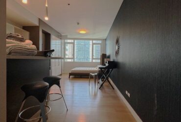 Fully Furnished Studio Condo Unit For Rent – 22nd Floor Tower 1 at Park Terraces