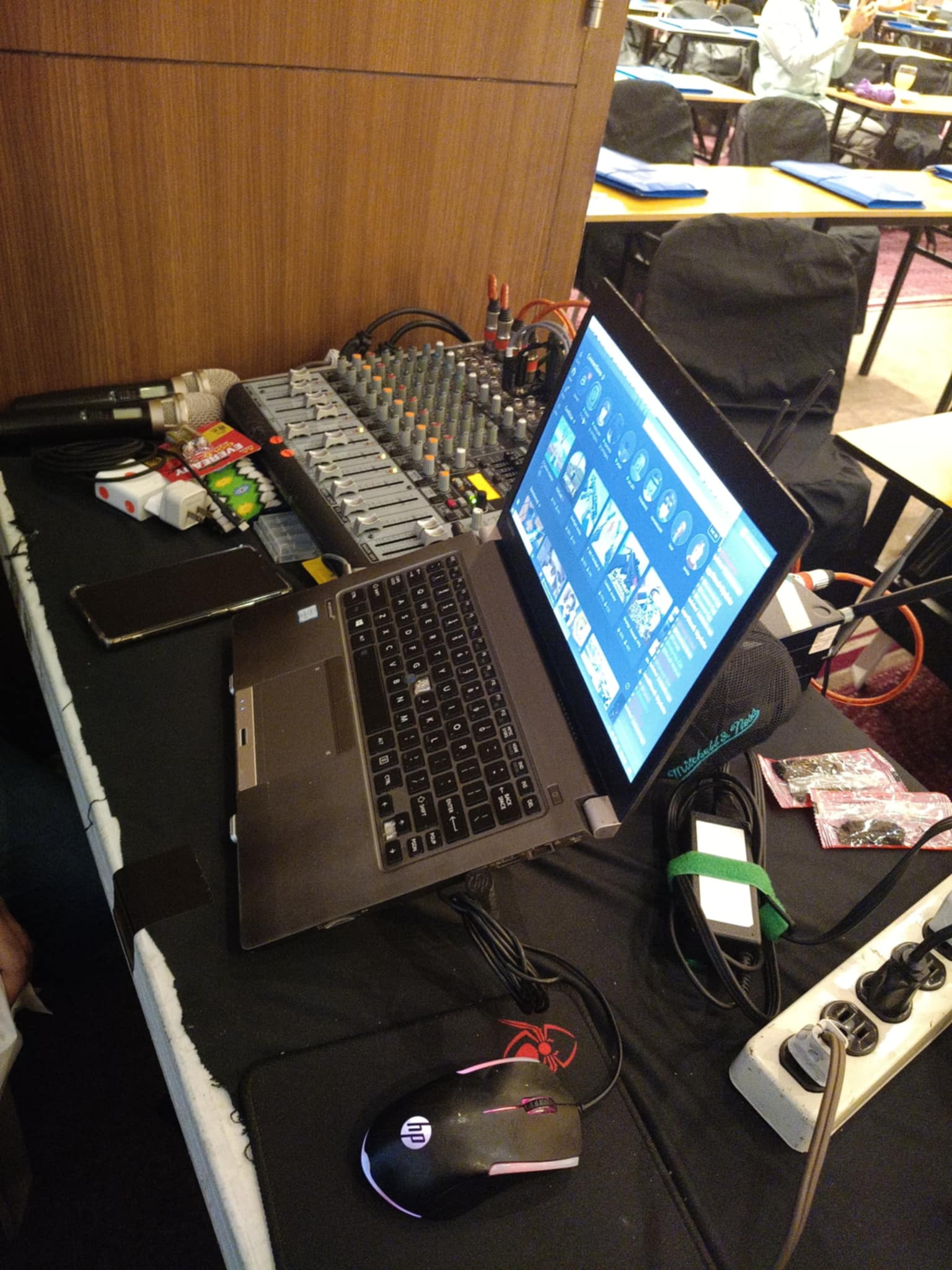 Equipments Sounds and Lights Rental