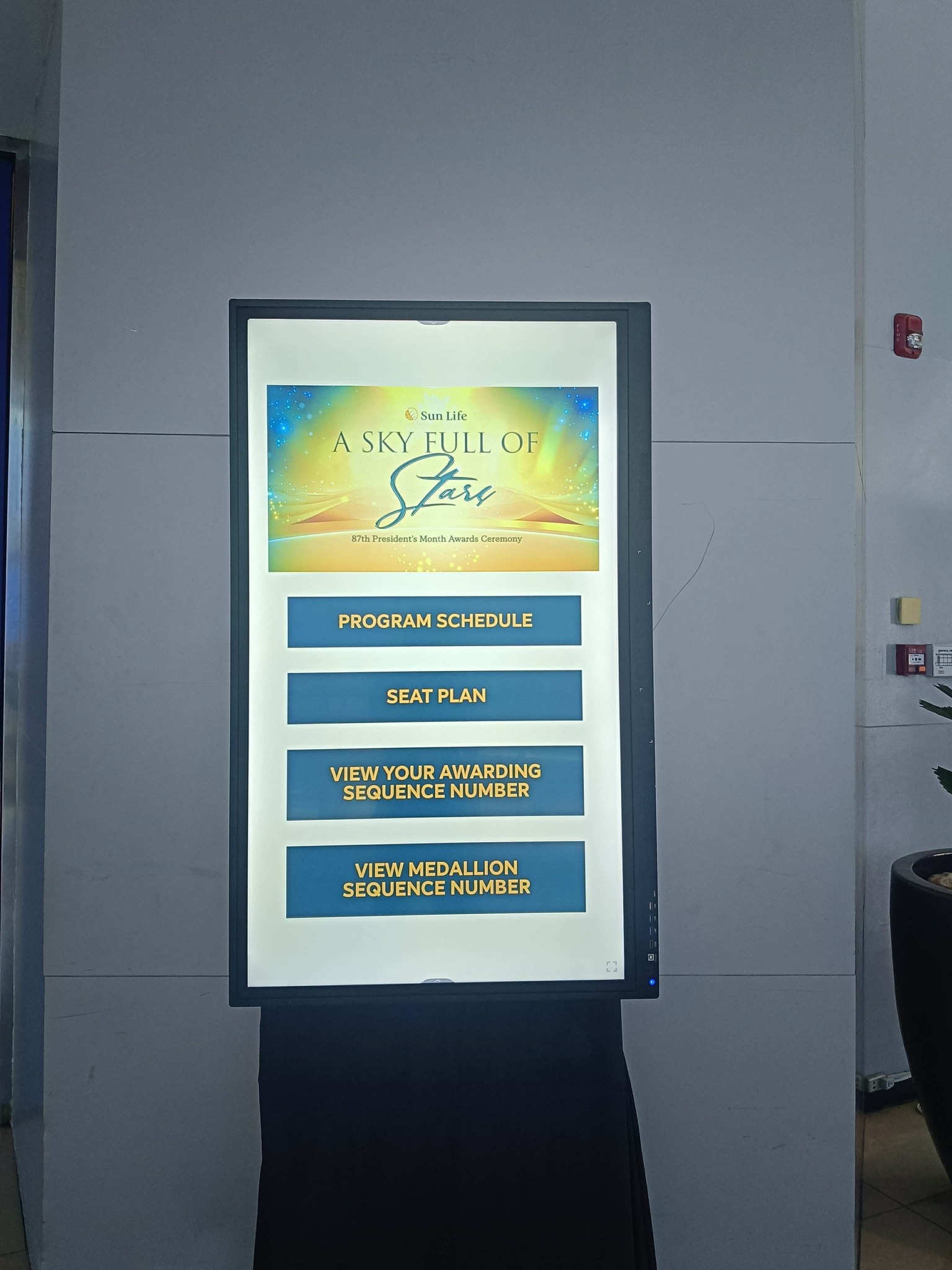 TV RENTAL Smart LED TV Touch Screen TV