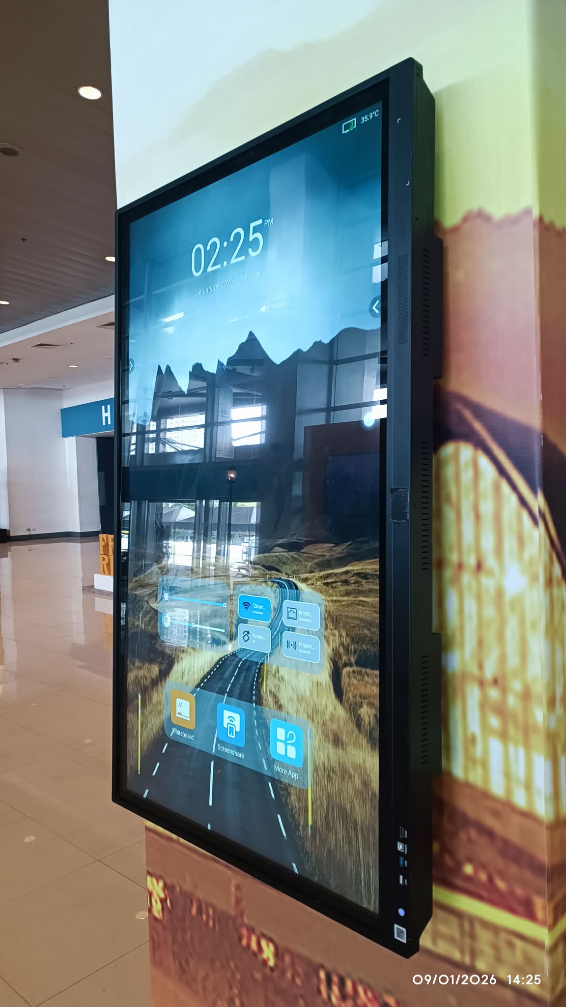 LED tv.high Quality Displays, Smart Features for Rental