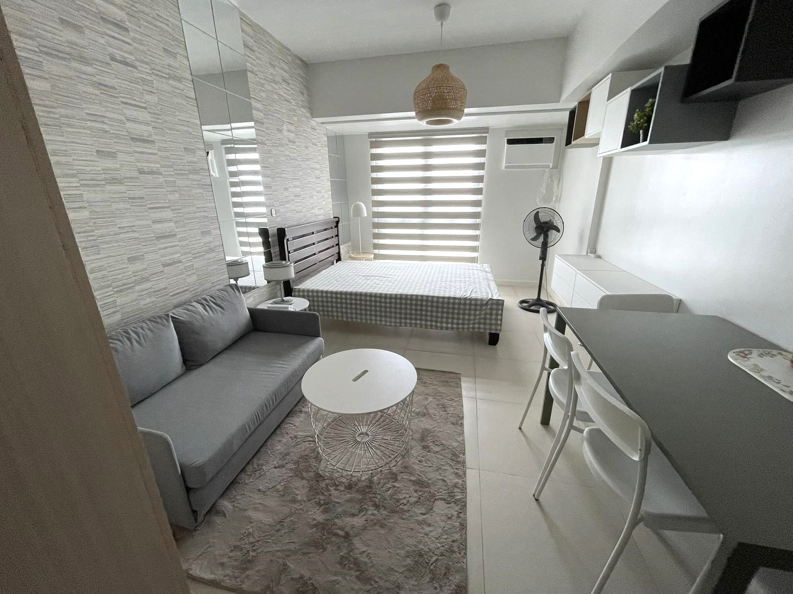 Fully Furnished Studio Condo Unit For Rent – 18th Floor Tower 2 at Callisto
