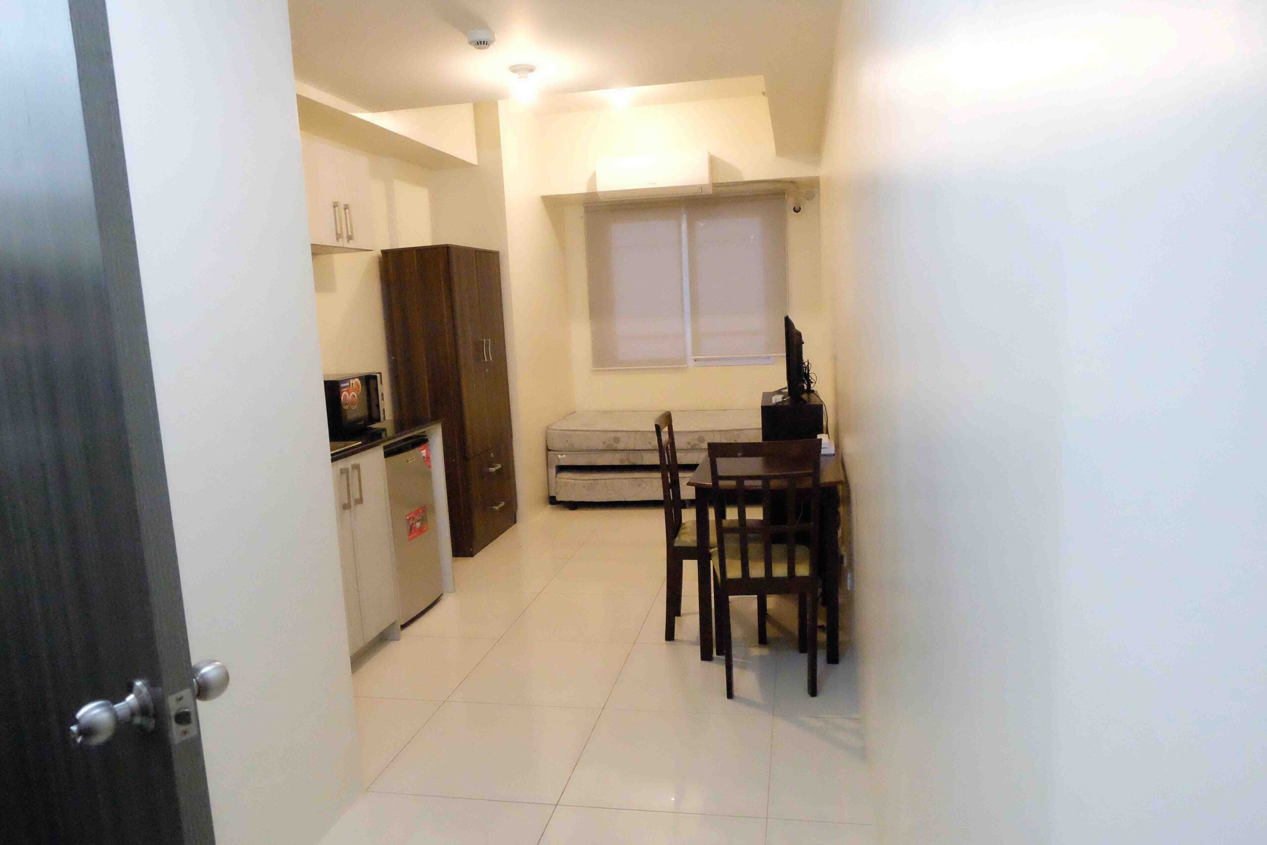 Fully Furnished Deluxe Studio Condo Unit For Rent – Unit 1646 Green Residences