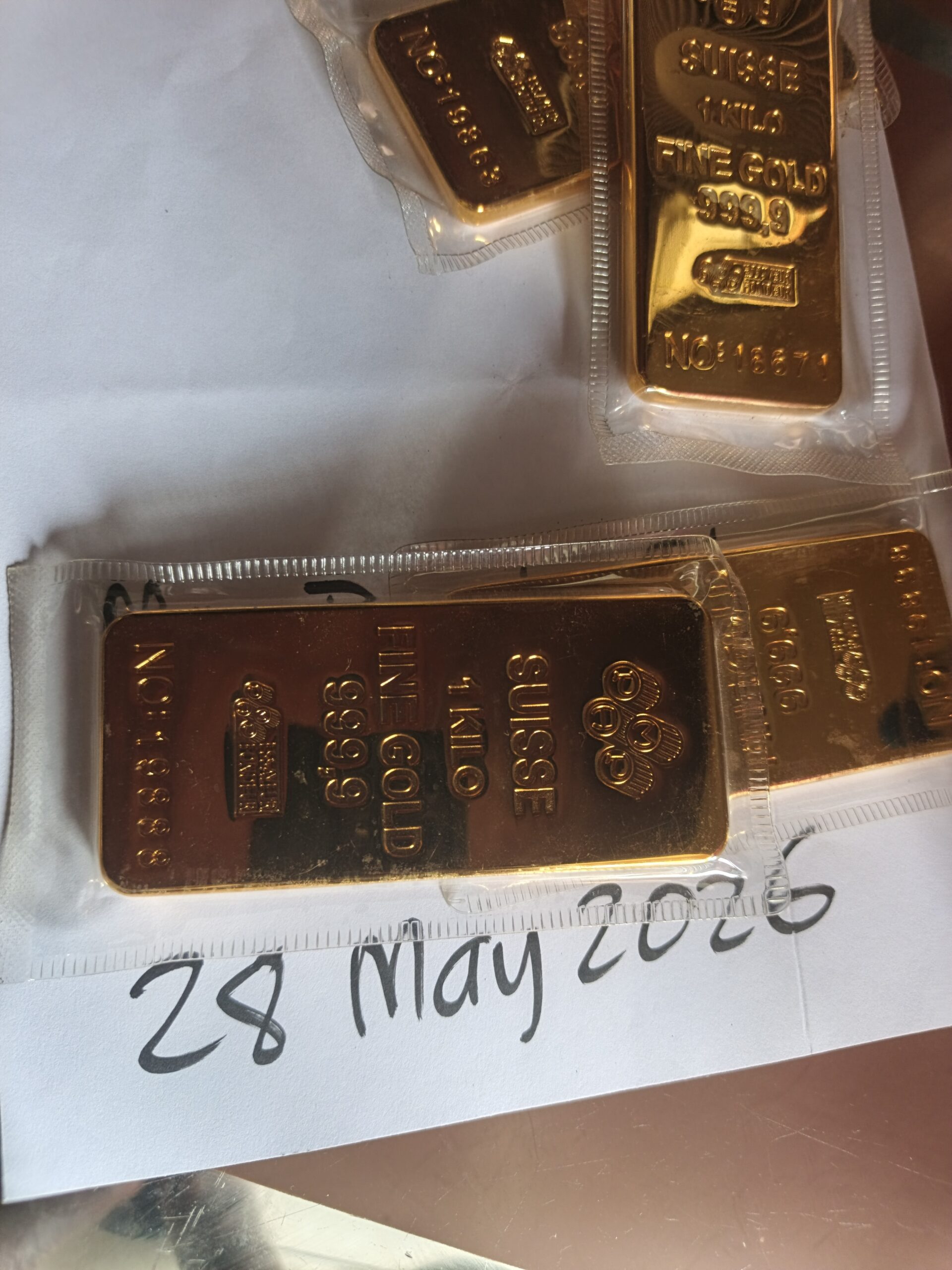 Gold bullion for collectors.
