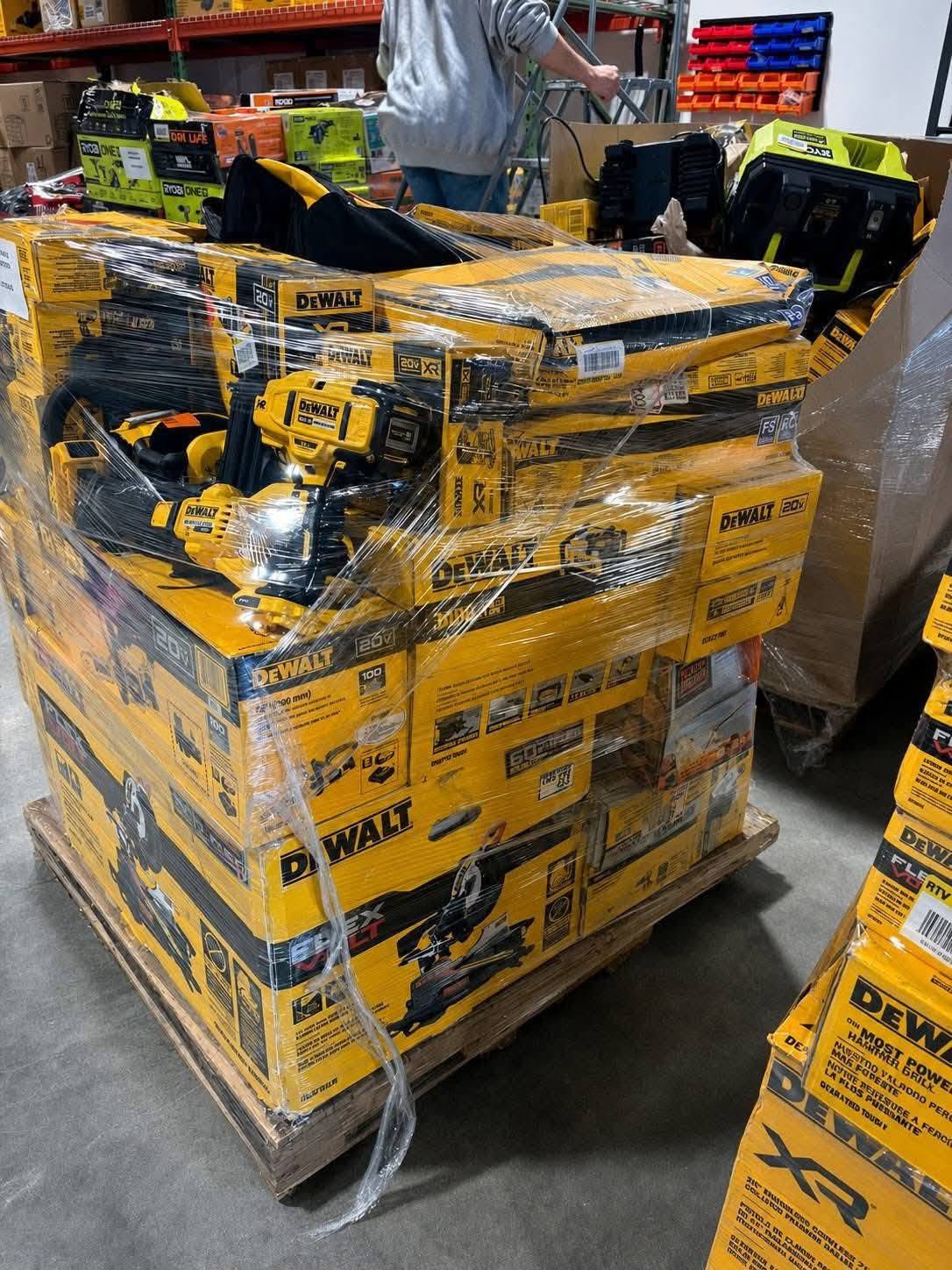 [Wholesale/Sourcing] Premium Liquidation Pallets: Electronics, Tools, &
