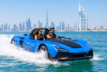 Dubai Jet Car Experience: 2-Seater vs 4-Seater
